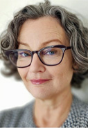 Helen Creagh headshot 